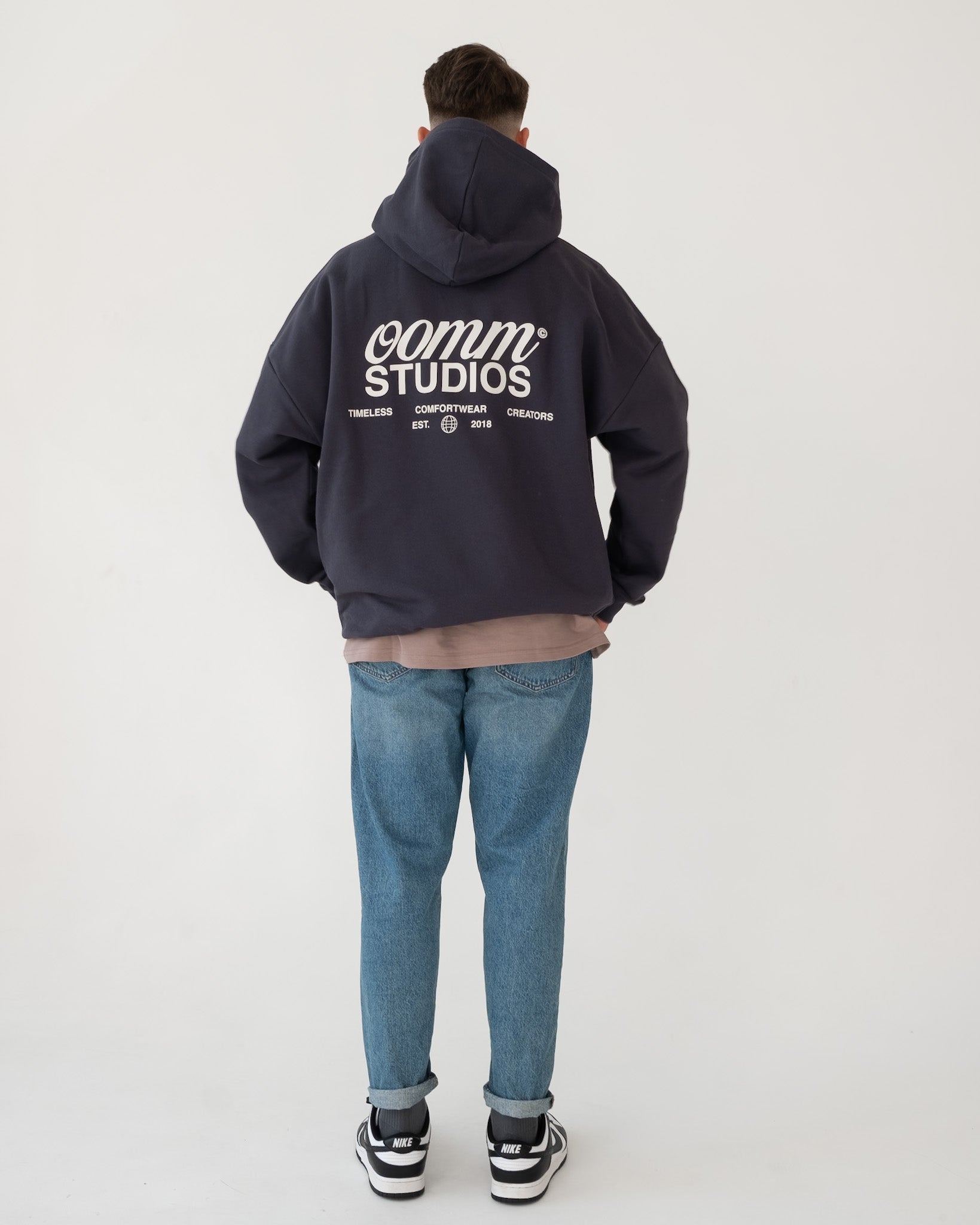 TIMELESS OVERSIZED HOODIE  GREY